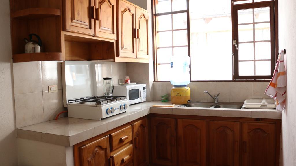 Apartamentos Los Quipus Quito Rum bild
