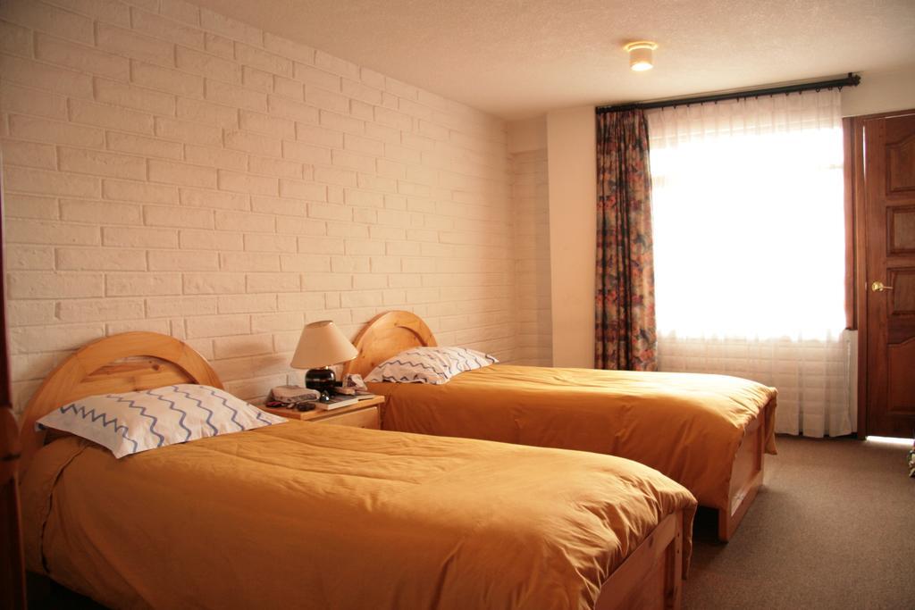 Apartamentos Los Quipus Quito Exteriör bild