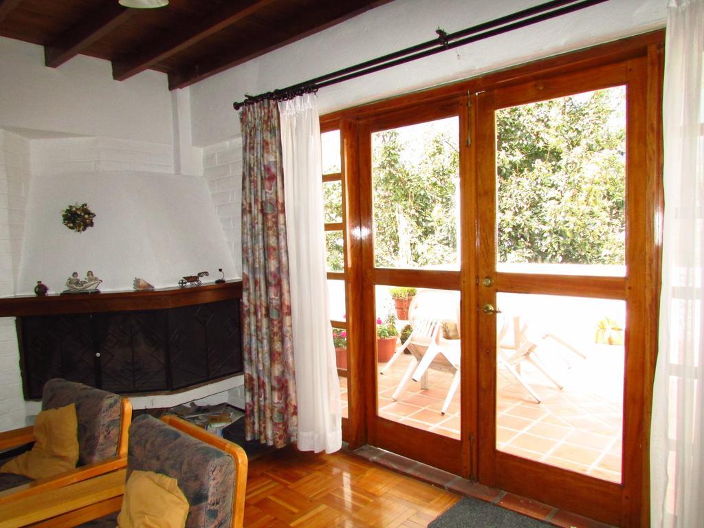 Apartamentos Los Quipus Quito Exteriör bild