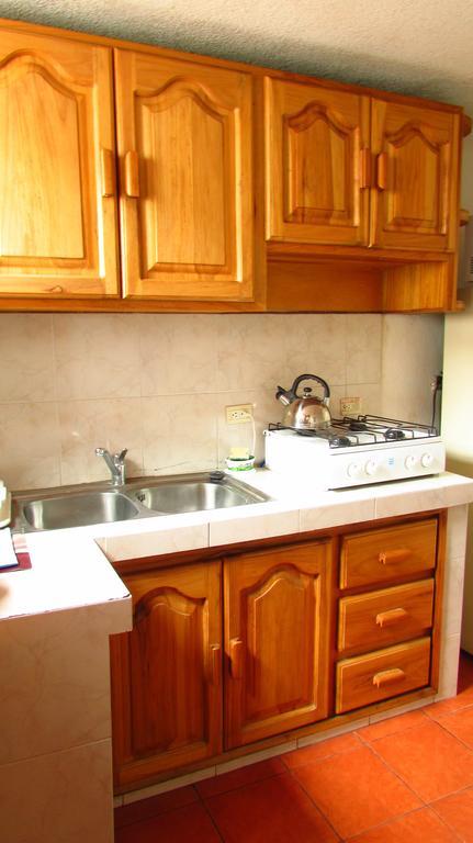 Apartamentos Los Quipus Quito Rum bild